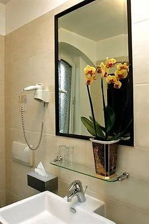 Hotel Aviv Дрезден 3*,  Германия